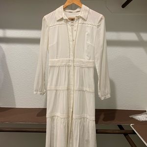 Burberry white dresses mid length